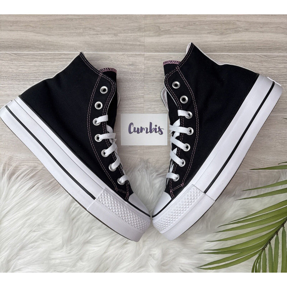Converse by YOU Chuck Taylor Platform Lift Hi Women Shoe Sz 7.5 Black/Red Hearts - Picture 2 of 9